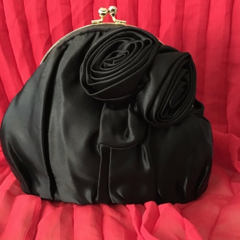 Liz Claiborne Clutch